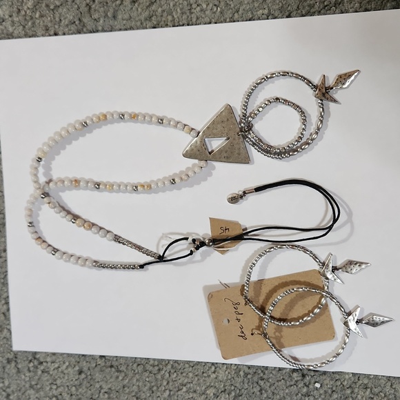 New Jade & Jasper silver bead adjustable hammered motif set - Picture 1 of 8